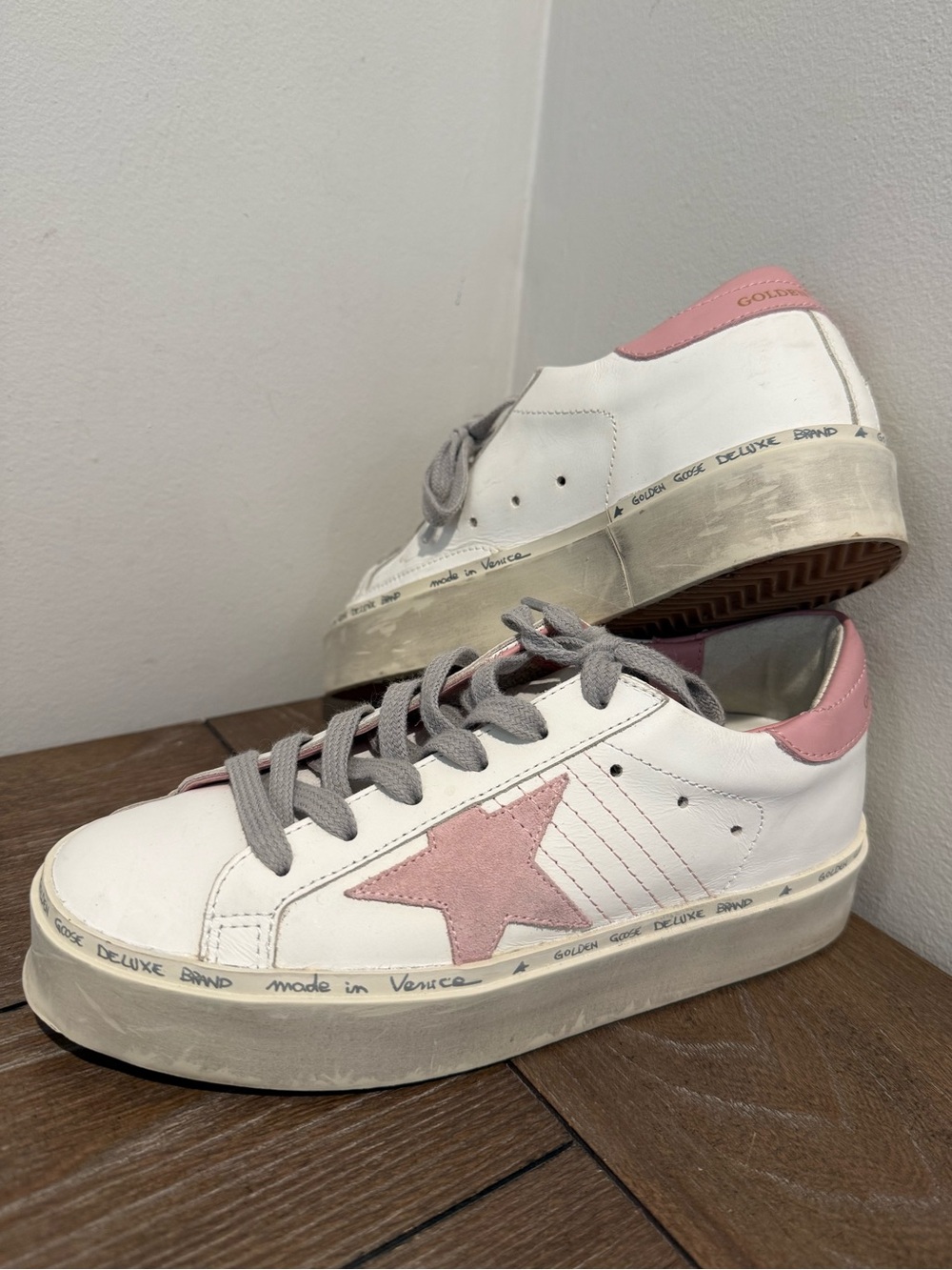 Golden Goose White Sneakers with Pink Star & Heel